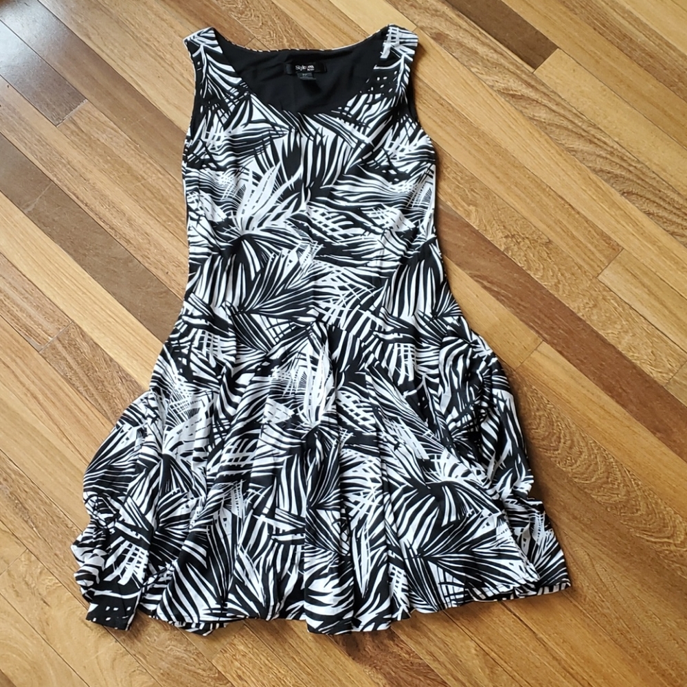 Style & Co sleeveless dress